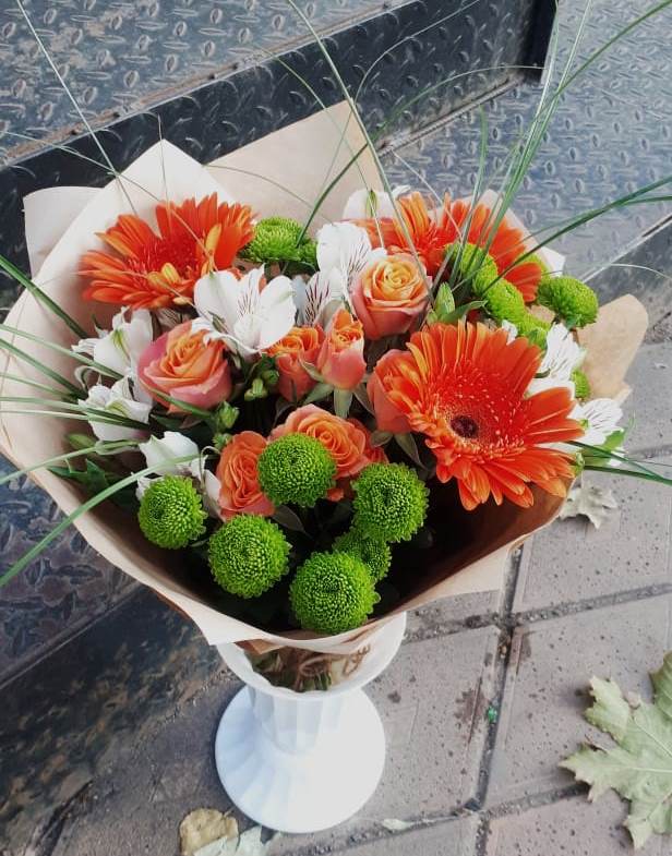 Букет цветов из: Герберы, Хризантемы, Альстромерии и Розы в Подлесной Слободе