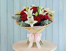 Букет цветов из:  Лилии и Розы #REPLACE_PRED# Подлесной Слободе