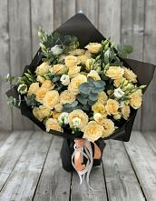 Букет цветов из:  Розы и Лизиантусы в Подлесной Слободе