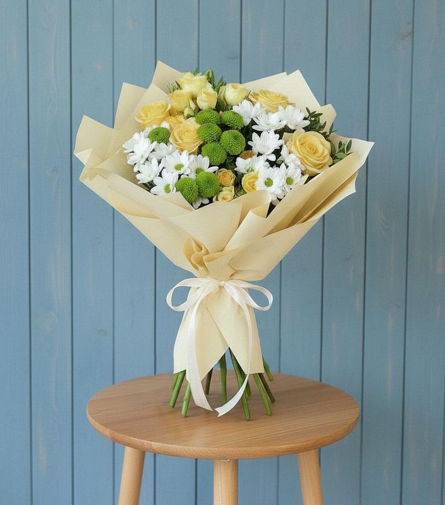 Букет цветов из: Хризантемы и Розы в Подлесной Слободе