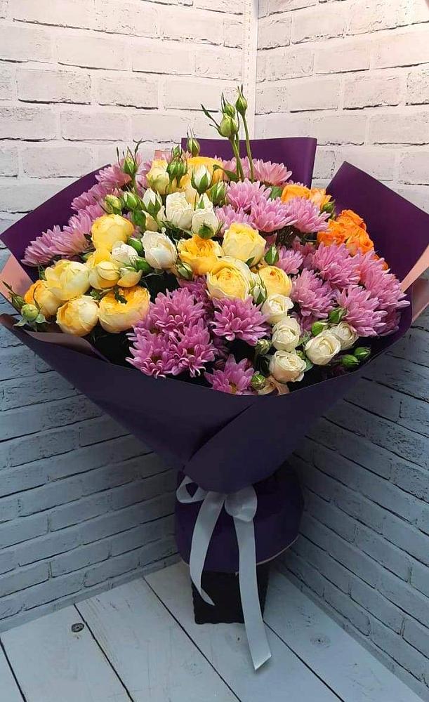 Букет цветов из: Хризантемы и Розы в Подлесной Слободе