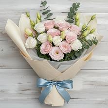 Букет цветов из:  Лизиантусы в Подлесной Слободе