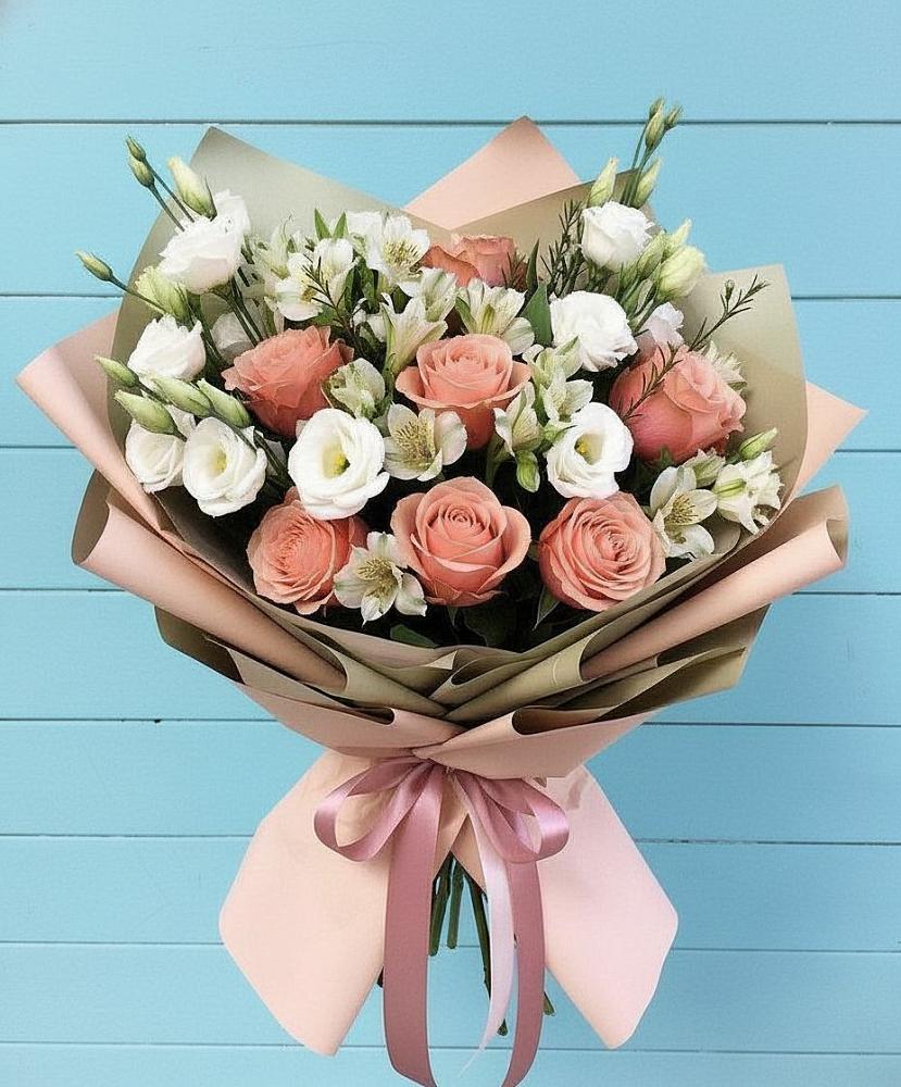 Букет цветов из: Розы, Альстромерии и Лизиантусы в Подлесной Слободе