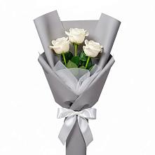 Букет 3 белые розы в Подлесной Слободе