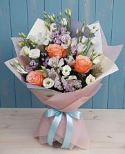 Букет цветов из:  Лизиантусы, Розы, Альстромерии и Гипсофила в Подлесной Слободе