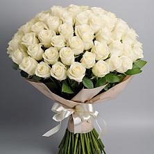 Букет 101 беля роза Белоснежка в Подлесной Слободе
