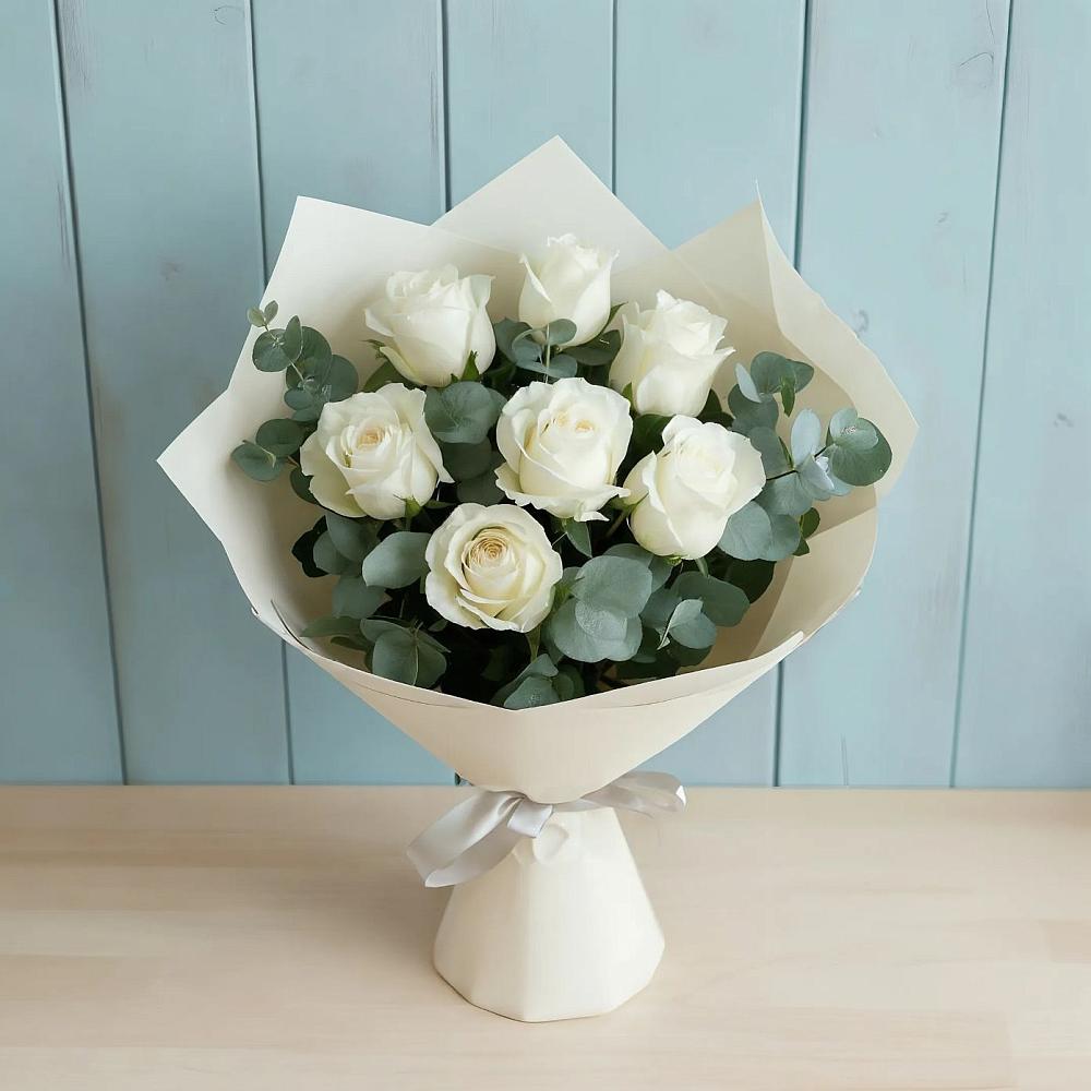 Букет Белые розы в Эвкалипте в Подлесной Слободе
