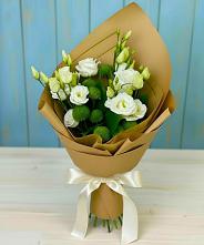 Букет цветов из:  Хризантемы и Лизиантусы #REPLACE_PRED# Подлесной Слободе