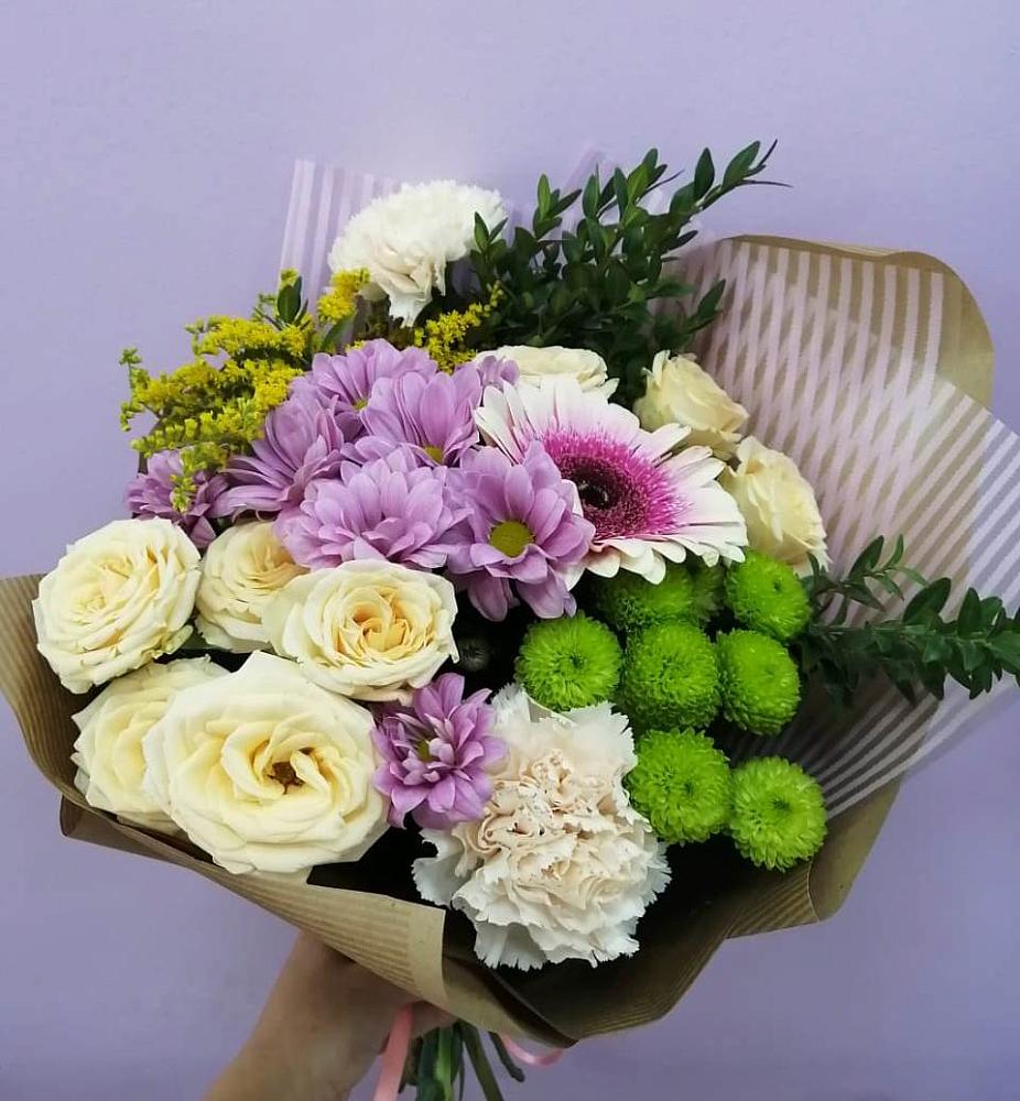 Букет цветов из: Хризантемы, Розы, Гвоздики и Герберы в Подлесной Слободе