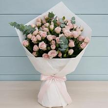 Букет цветов из:  Розы в Подлесной Слободе