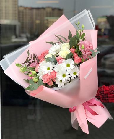 Букет цветов из: Розы, Лизиантусы и Хризантемы в Подлесной Слободе
