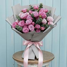 Букет цветов из:  Розы в Подлесной Слободе